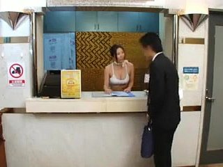 เอเชียญี่ปุ่นร้อน Prostitute Fucked ใน Bordel สปาโดยผู้บริหาร