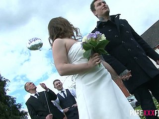 Hoorndrager bruidegom geniet effrontery first het kijken naar hoe kerel neukt zijn toekomstige vrouw Stacey Saran